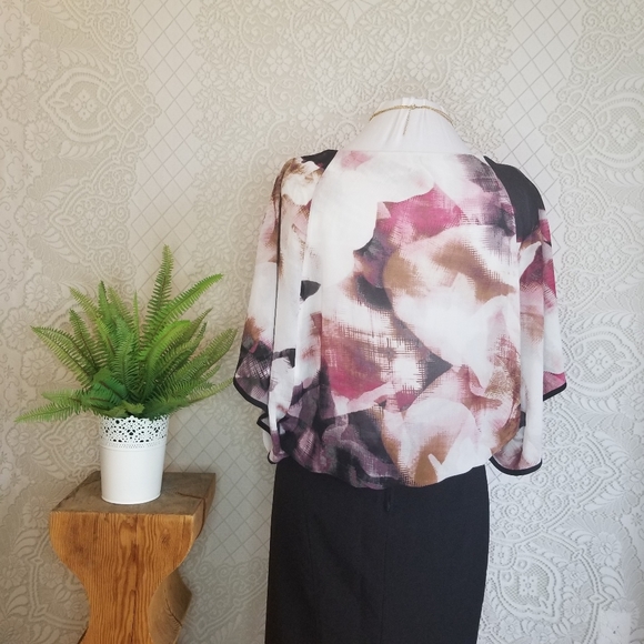 Le Chateau  Abstract Chiffon blouse - Picture 4 of 8